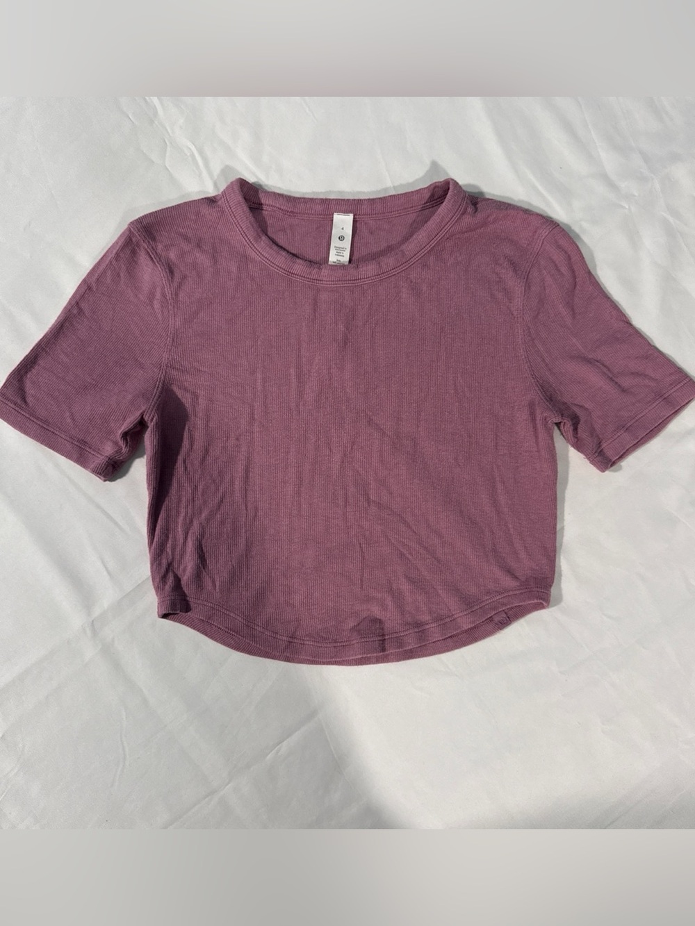 lululemon athletica Short Sleeve Cropped Tee in Mauve